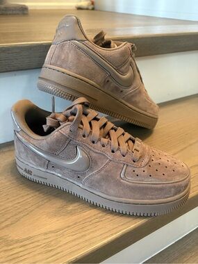 New womens Nike Air shoes